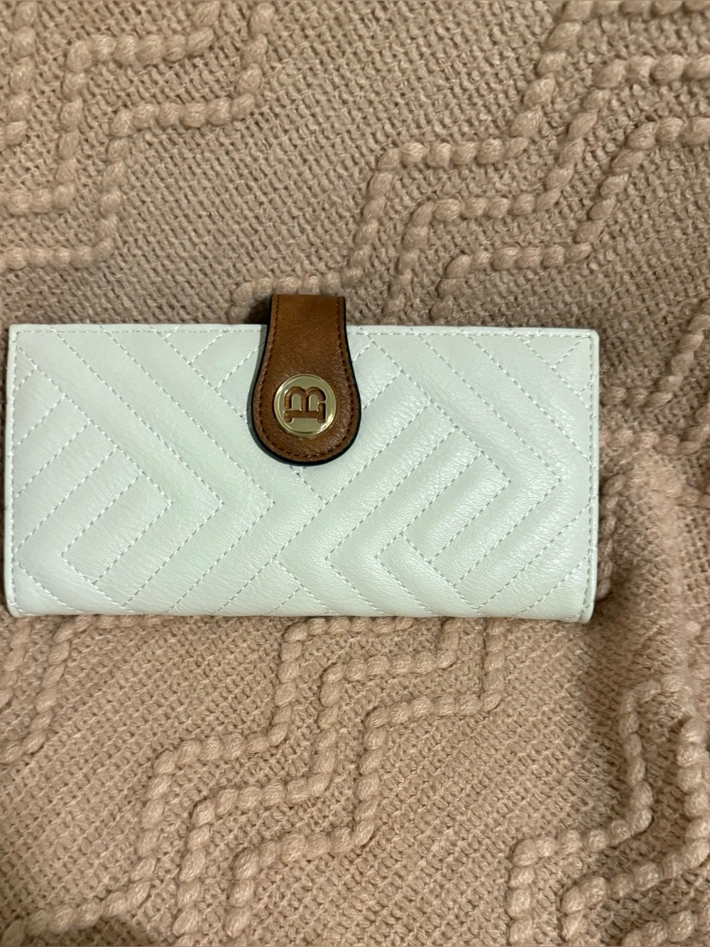 Bostanten Quilted White Leather Wallet with Tan Snap and Gold Logo